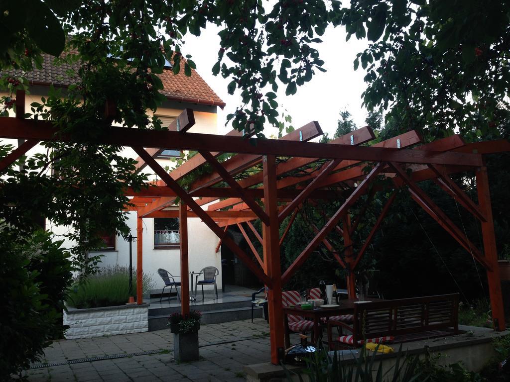 Gaestehaus Peterhoff Birresdorf Exterior photo